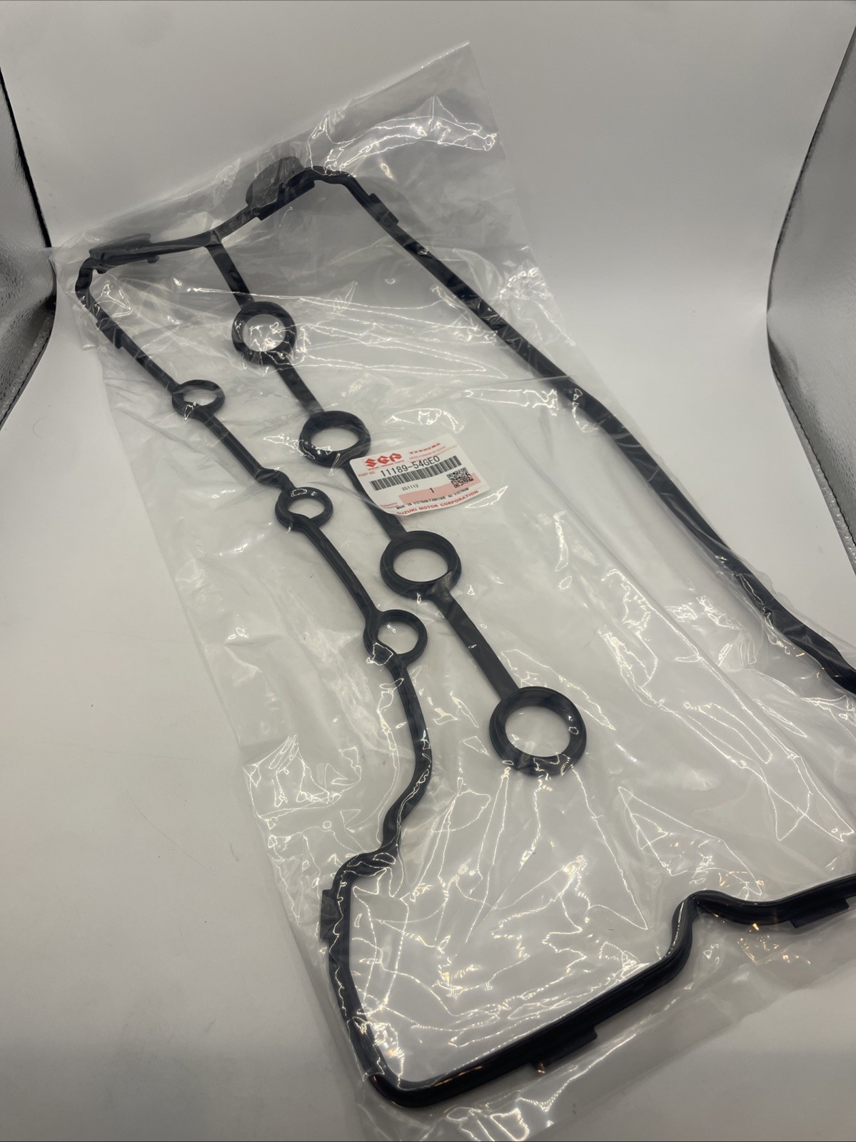 1118954GE0 Genuine Suzuki GASKET, CYLINDER HEAD COVER 11189-54GE0 1118954GE0 Genuine Suzuki GASKET, CYLINDER HEAD COVER 11189-54GE0