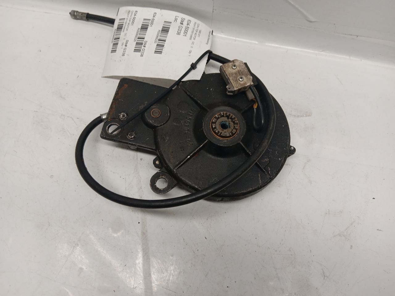 Porsche 911 84-89 cabriolet convertible top transmission motor right 91156104666