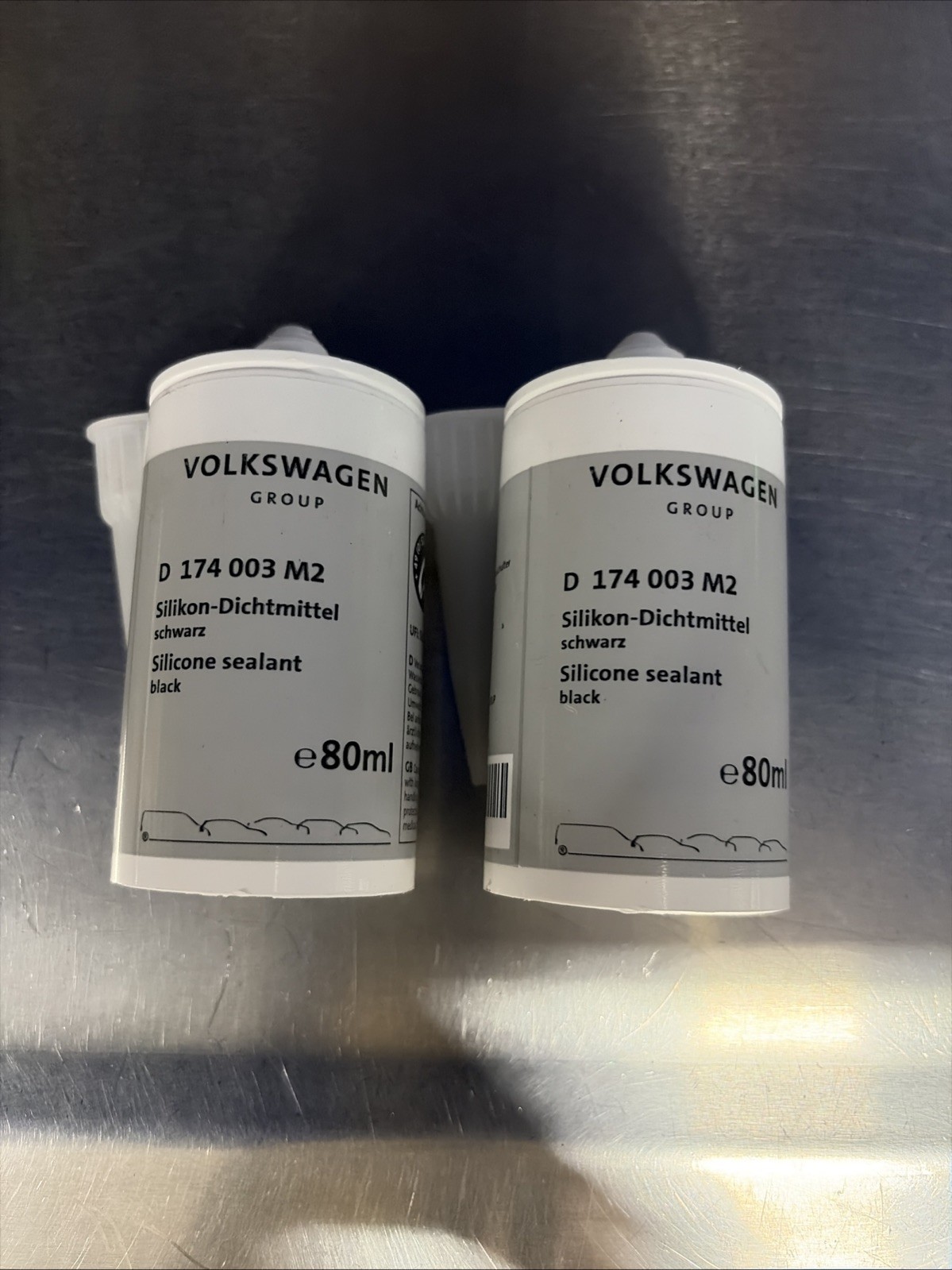 D174003M2 AUDI VW SEAT SKODA OEM SEALANT OIL PAN TIMING COVER 80ML NEW Pack Of 2 D174003M2 AUDI VW SEAT SKODA OEM SEALANT OIL PAN TIMING COVER 80ML NEW Pack Of 2