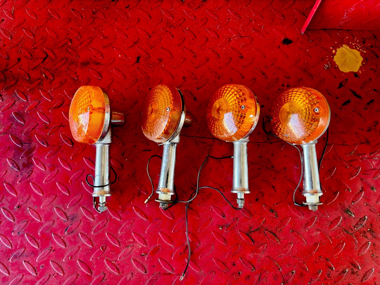 1978 Suzuki Gs750 OEM Turn Signals 1978 Suzuki Gs750 OEM Turn Signals