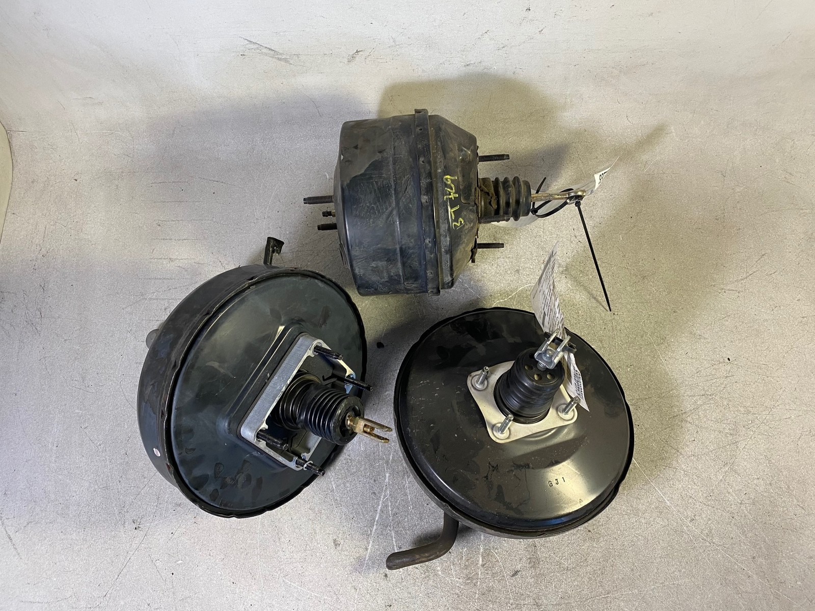 2024 Mitsubishi Mirage Power Brake Booster OEM 11K Miles - LKQ458871113