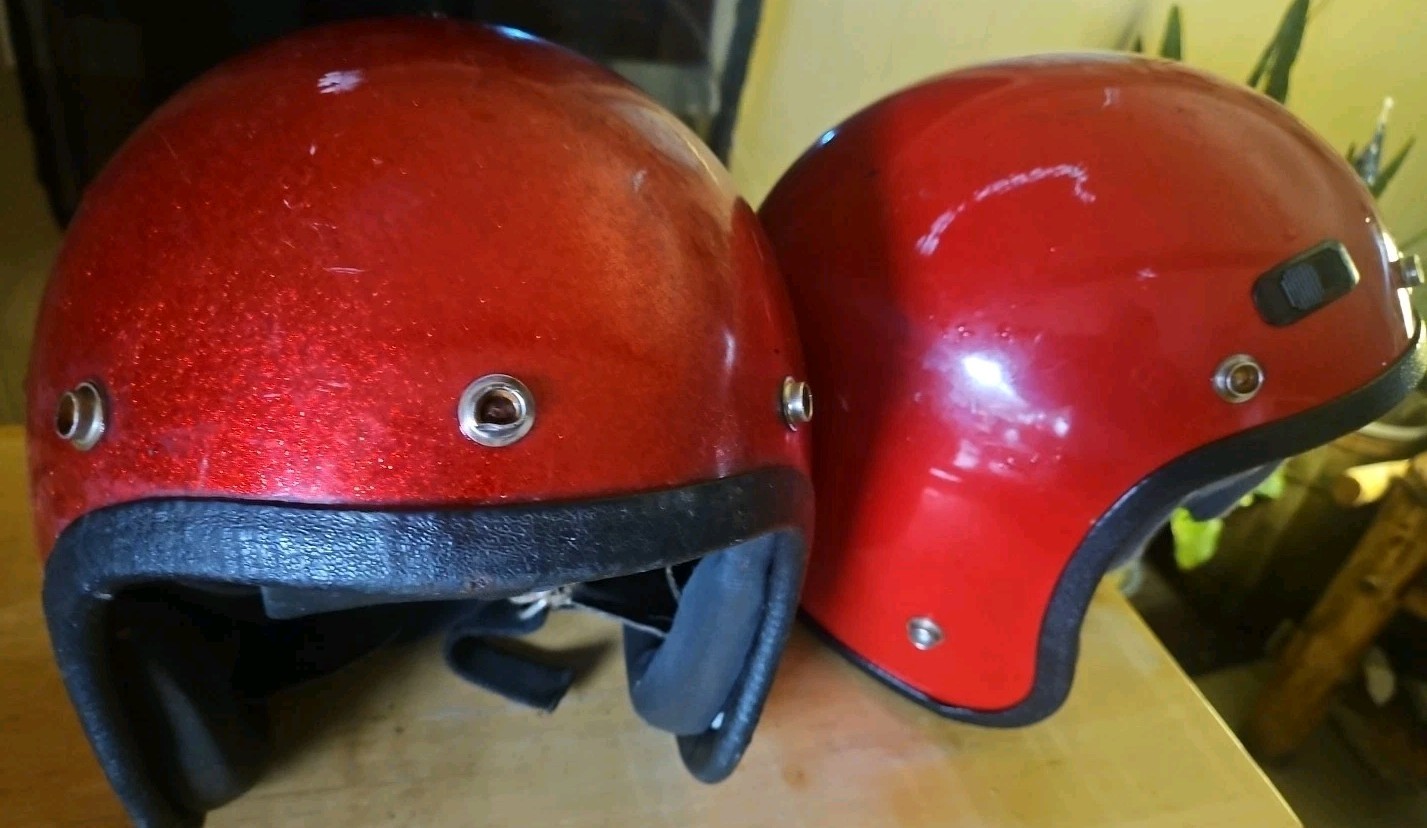 2 Vintage Bell Helmets  3/4 Open Face Size Small. Fire Engine Red And Red Spekle