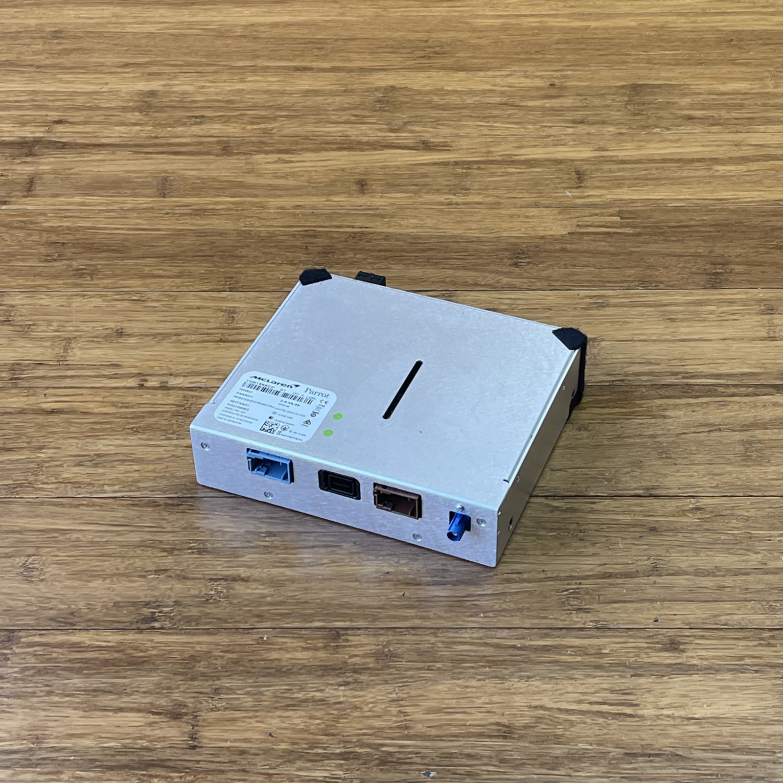 2016-2021 McLaren 570S Spider Parrot Audio Satellite Navigation Module Unit OEM