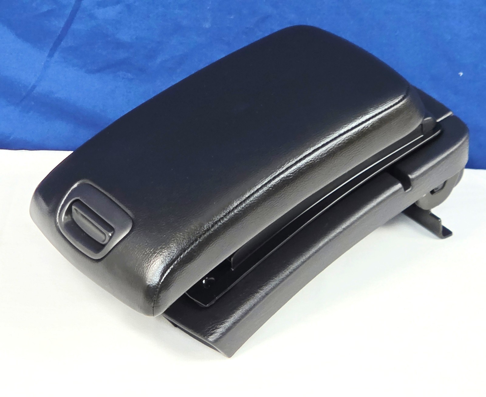 2000 - 2003 Nissan Maxima Center Console Black Leather Pop Up Armrest Lid