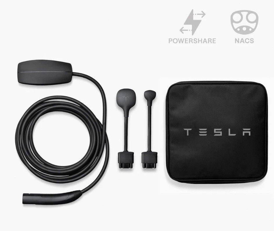 Genuine NIB OEM Tesla PowerShare Mobile Connector Charger Gen 3 Model S/3/X/Y