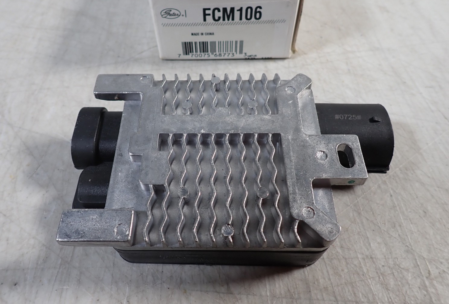 Gates FCM106 Radiator Fan Relay Module Controller For Town Car Crown Vic