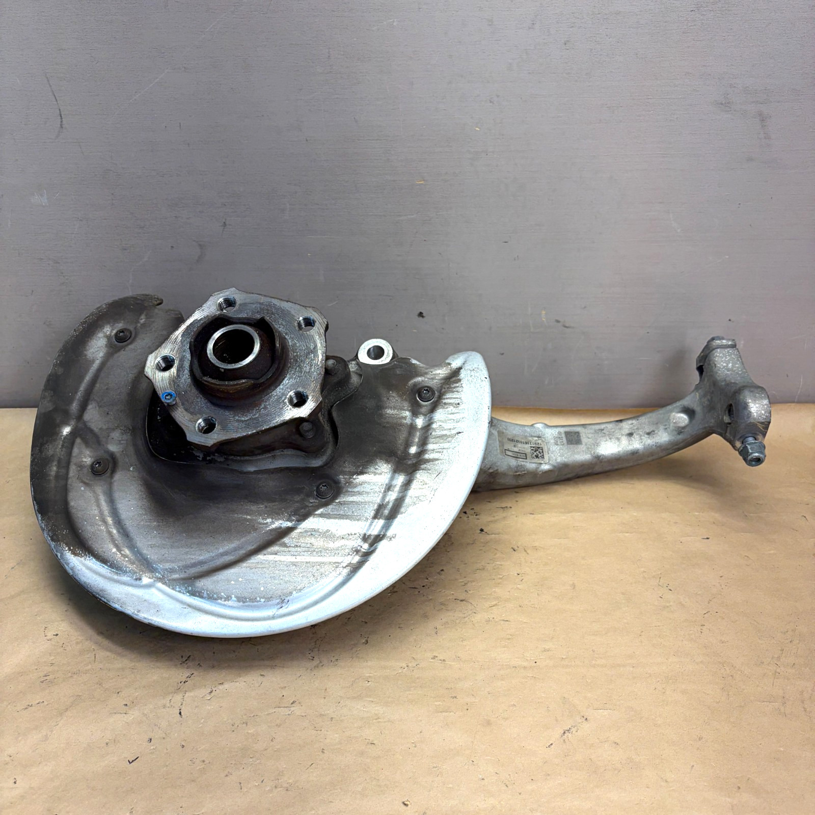 2018-2025 FY AUDI Q5 SQ5 FRONT RIGHT RH STEERING KNUCKLE HUB STRUT TOWER OEM