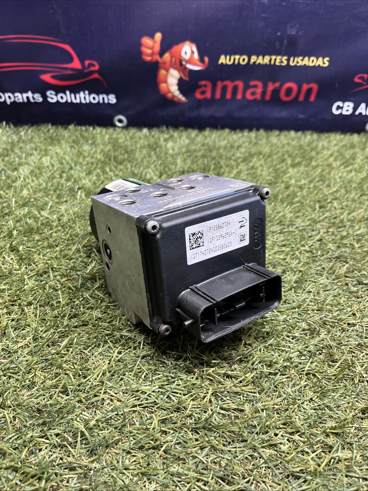 08-10 Chevrolet Express GMC Savana ABS Anti-Lock Brake Module Pump 25860724 OEM 08-10 Chevrolet Express GMC Savana ABS Anti-Lock Brake Module Pump 25860724 OEM