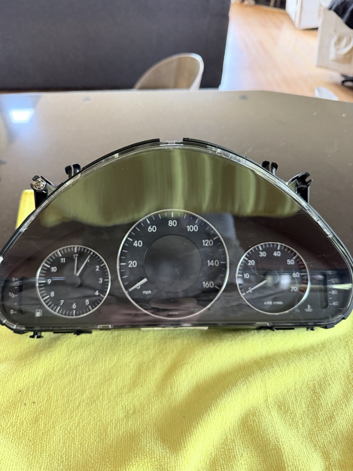 Mercedes W211 E-Class Instrument Cluster Speedometer A2115402148 VDO 2003-2009