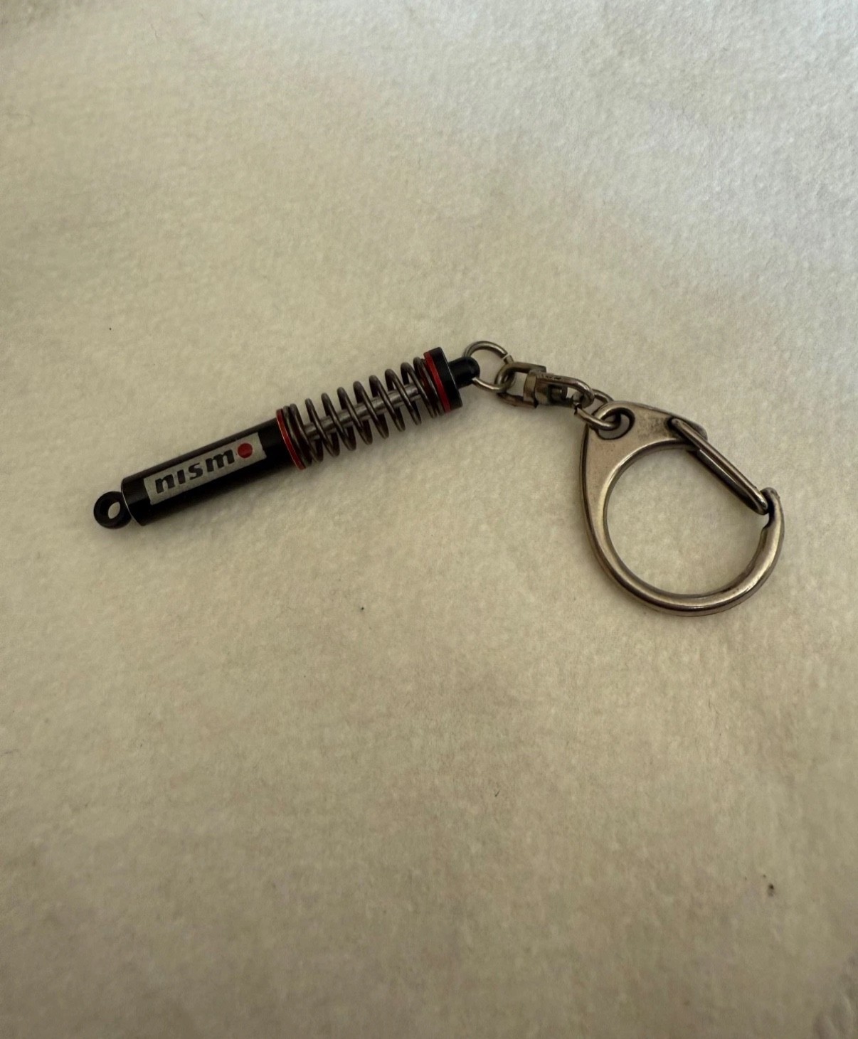NISMO MID LOGO KEYCHAIN RARE FOR SKYLINE GTR R32 R33 R34 S13 S14 S15 Z32 Z33 Z34