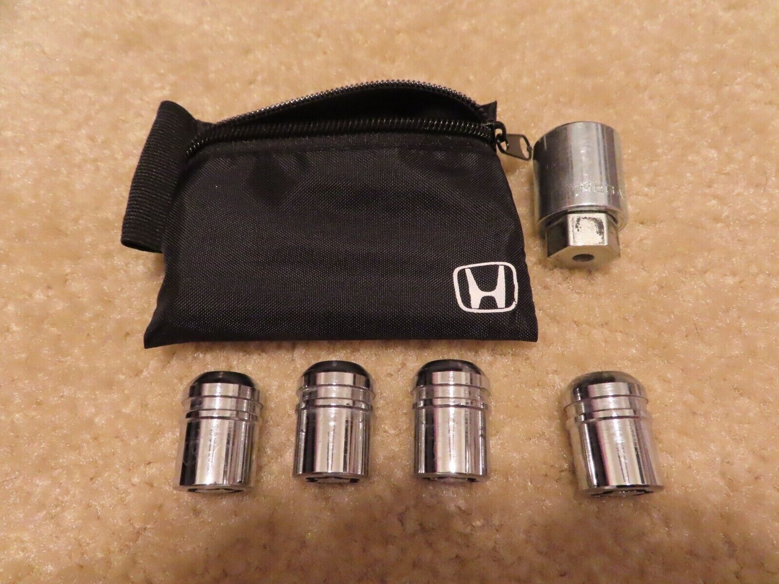 HONDA OEM WHEEL LOCK KIT ACCORD CIVIC CRV HRV FIT INSIGHT M12-1.5 HONDA OEM WHEEL LOCK KIT ACCORD CIVIC CRV HRV FIT INSIGHT M12-1.5
