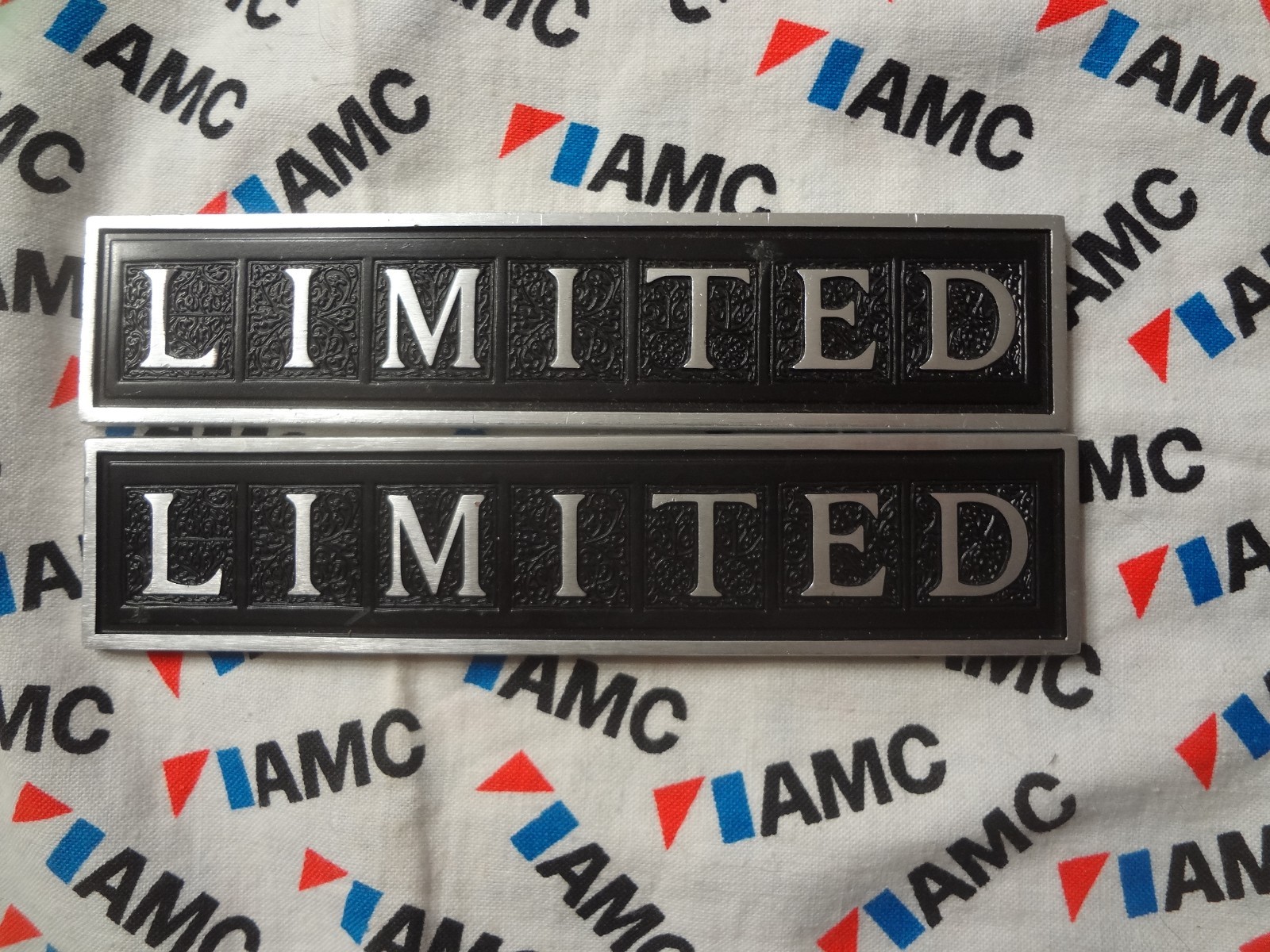 AMC AMERICAN MOTORS NOS AND USED GRAND CHEROKEE  CHIEF  J20 J10 LIMITED EMBLEMS