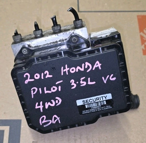 2012-2015 Honda Pilot AWD ABS Anti-Lock Brake Pump Module Assembly 57110-SZA-A11