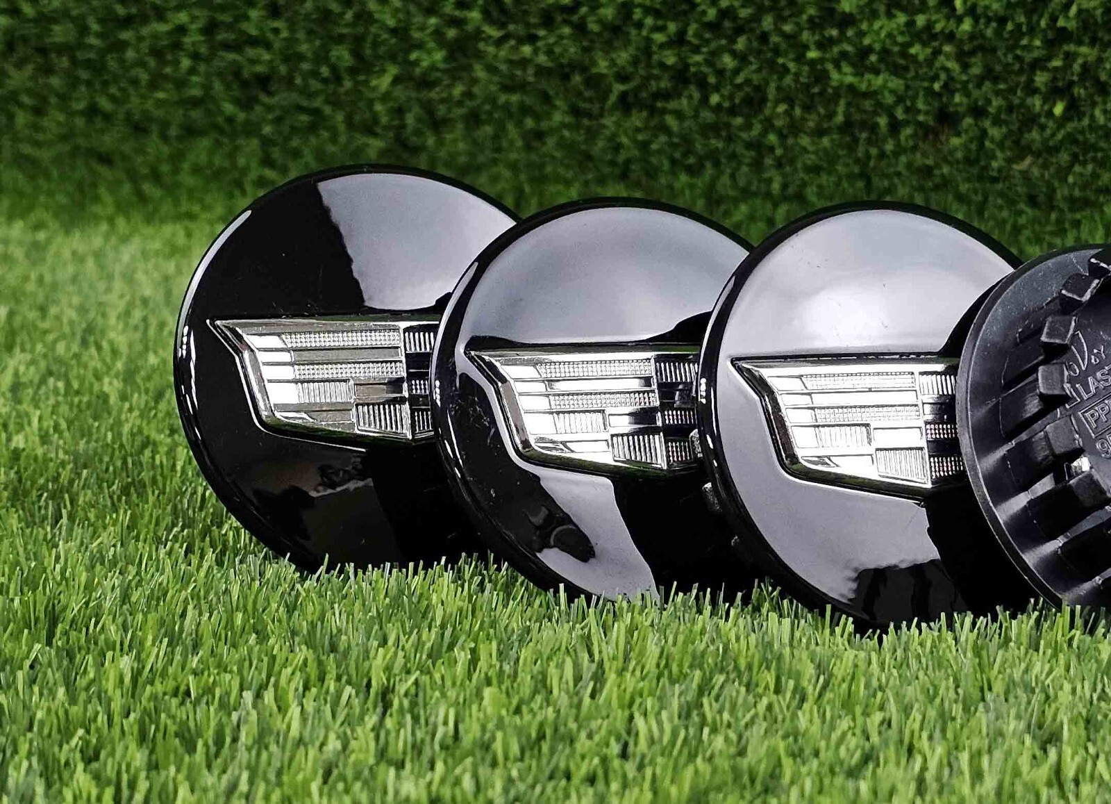 4Pcs Wheel Center Hub Caps 67mm Cadillac STS XLR DTS SRX ATS CTS Chrome Crest