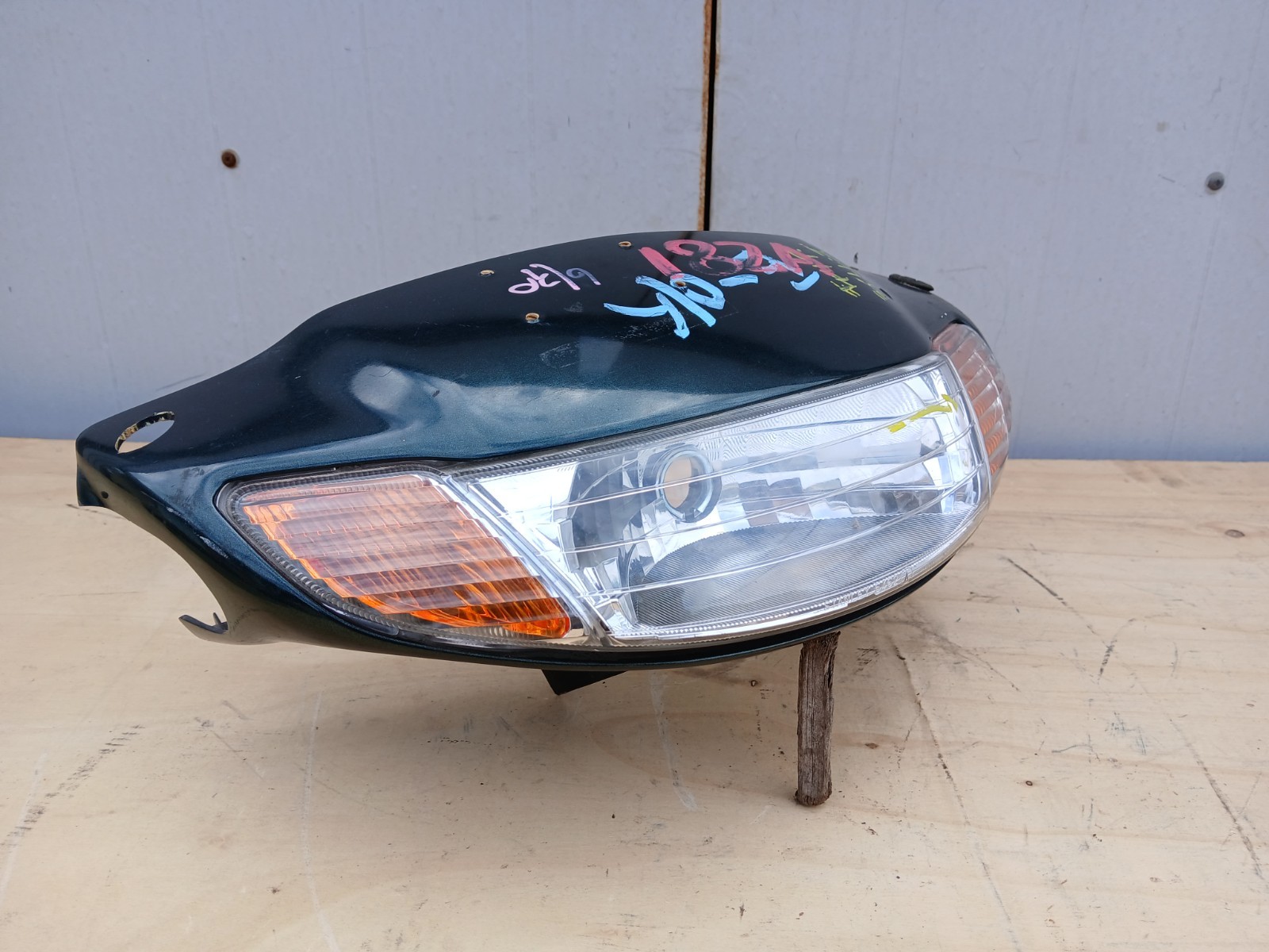 2002 HONDA DIO AF34 AF35 FRONT HEADLIGHT Turn Signals Assembly OEM 2002 HONDA DIO AF34 AF35 FRONT HEADLIGHT Turn Signals Assembly OEM