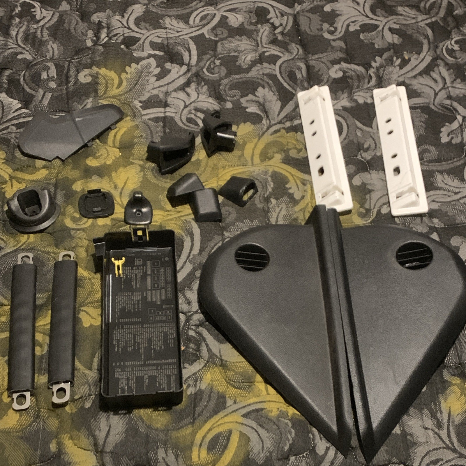 2018-2024 Oem Black Dodge Challenger Hellcat Miscellaneous Parts Lot of 16