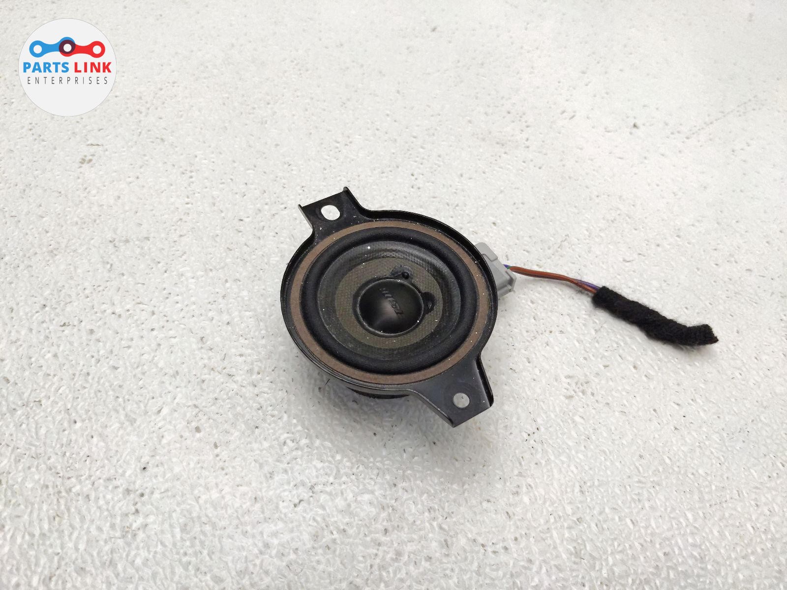 2016-23 CHEVY CAMARO FRONT SMALL SPEAKER BOSE AUDIO SOUND ESCALADE TAHOE YUKON
