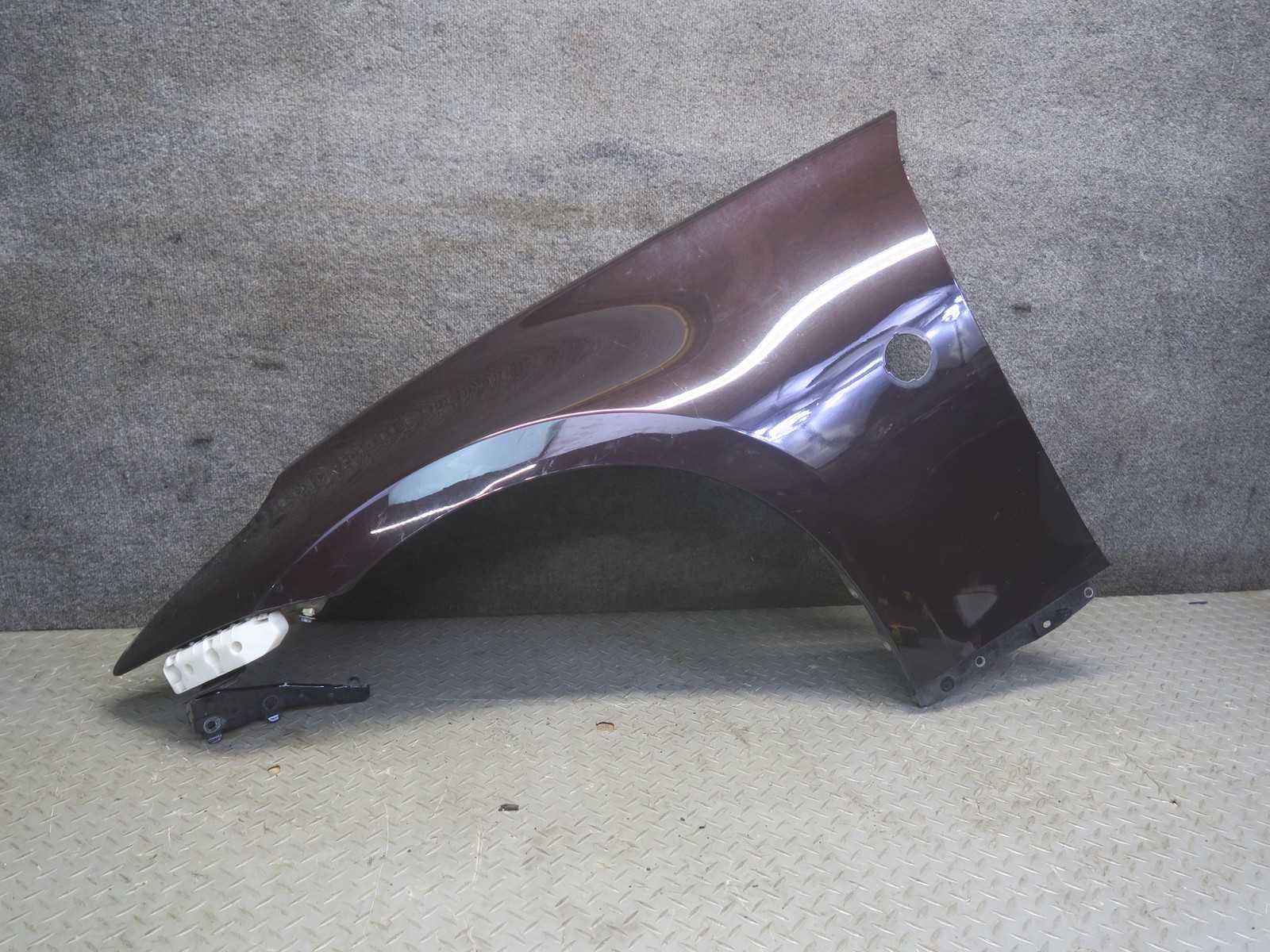 10-19 NISSAN Z34 370Z CONV FRONT LEFT FENDER SHELL PANEL COVER BLACK CHERRY OEM