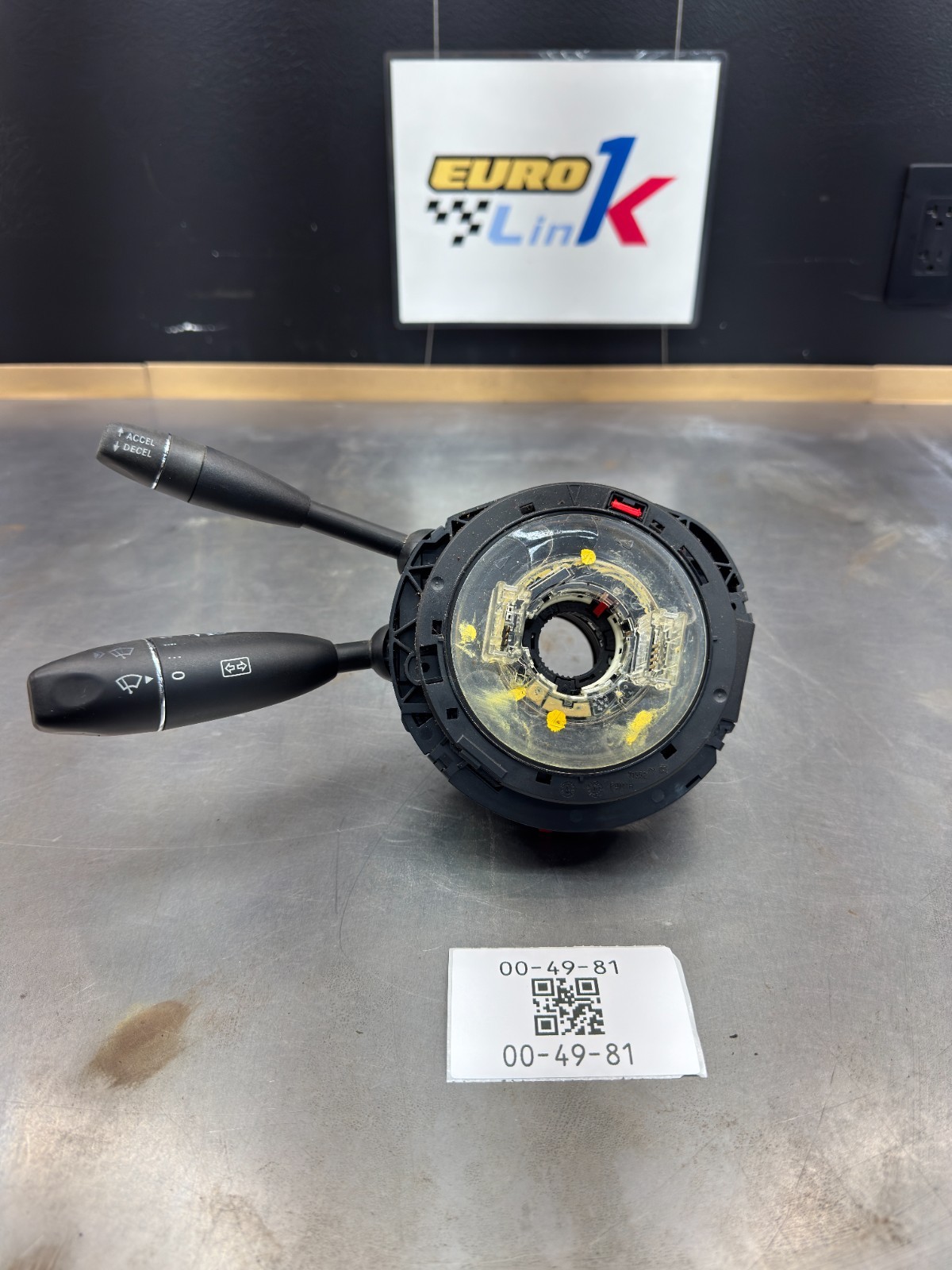 08-11 Mercedes W204 C300 Steering Column Combination Combo Switch 2049000504 OEM 08-11 Mercedes W204 C300 Steering Column Combination Combo Switch 2049000504 OEM