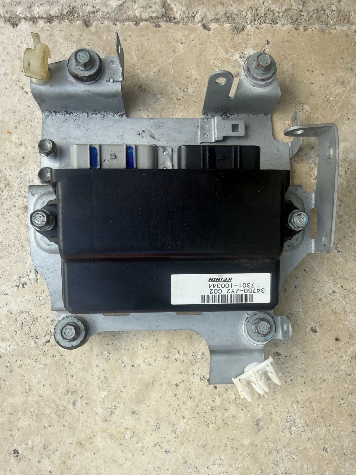 Honda Outboard Bf200HP 2012 4-stroke ECM Honda Outboard Bf200HP 2012 4-stroke ECM