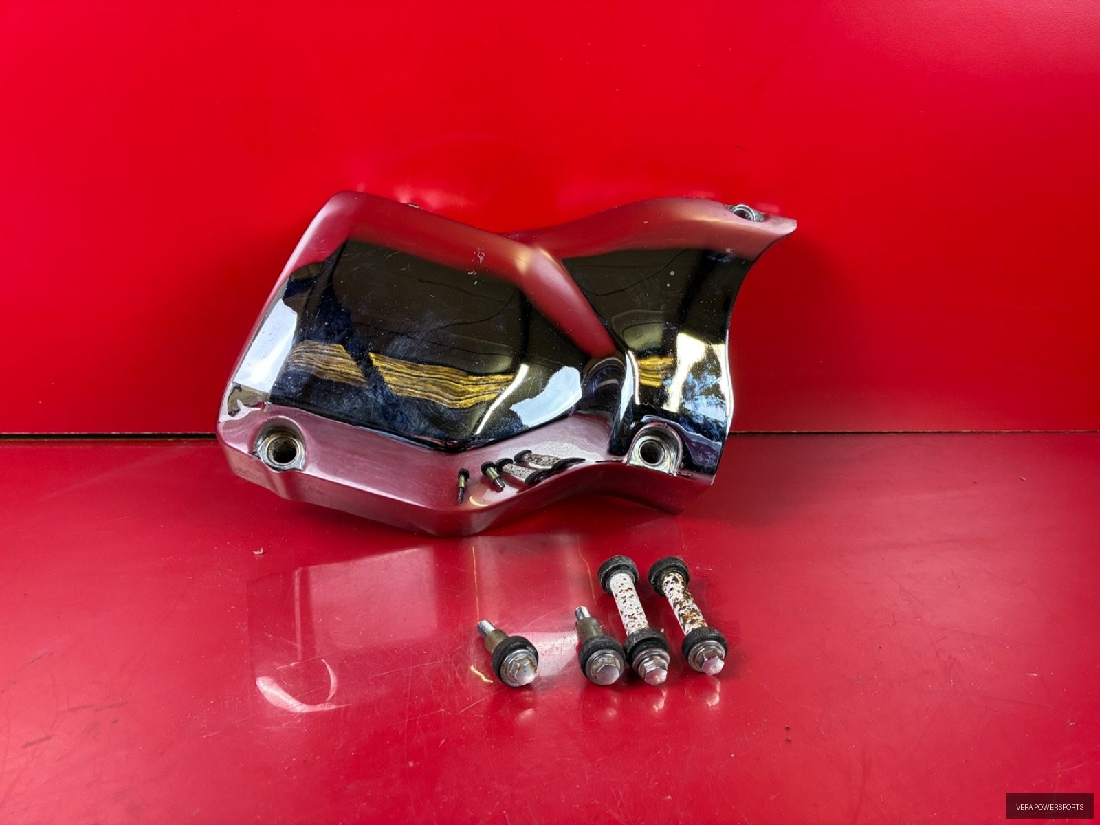 2002 Suzuki Intruder VS1400 Drive Shaft Cover Chrome w/ Bolts