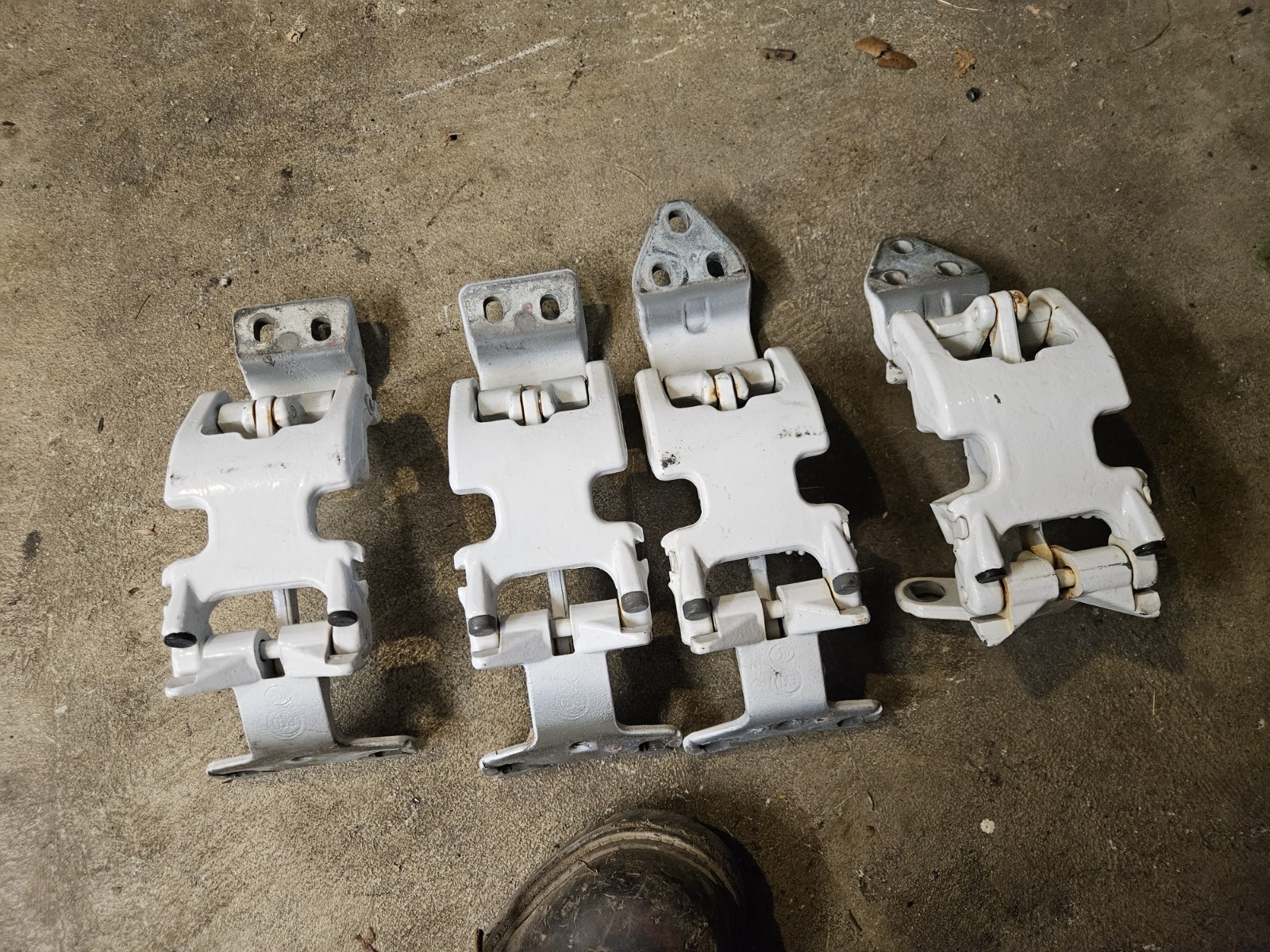(4) 2015-2022 Ram Promaster Cargo Rear Upper Lower Door Hinge Set Left and Right