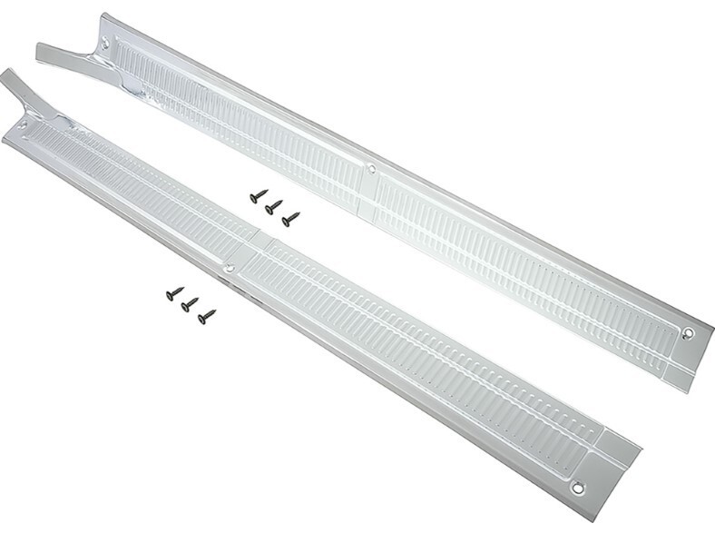 OER Aluminum Door Sill Plate Set For 1973-1977 Chevy Blazer and GMC Jimmy