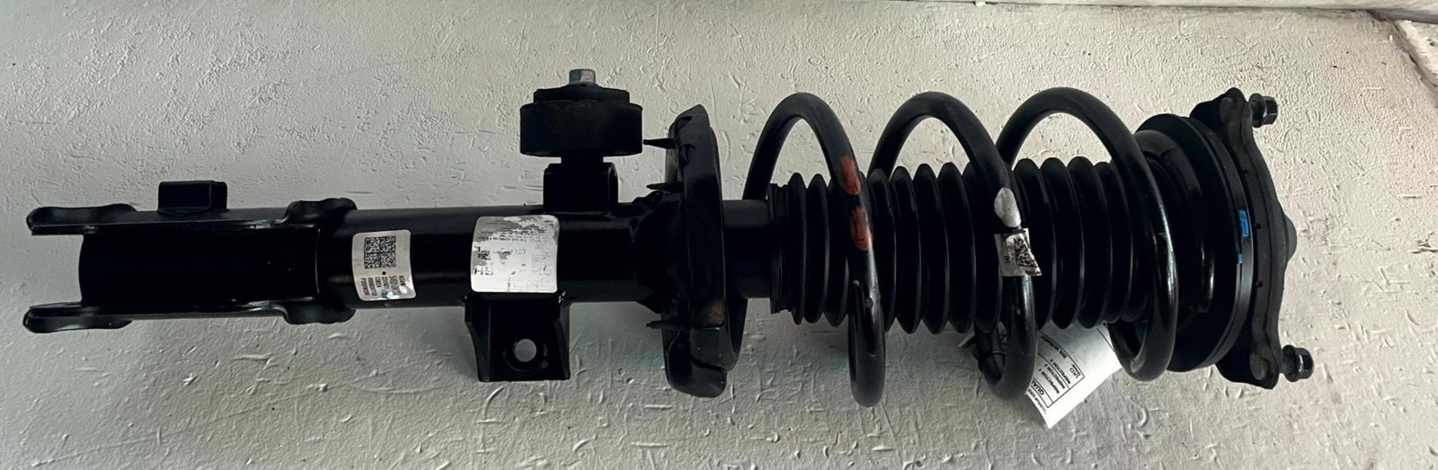 2023-2026 KIA SPORTAGE FRONT RIGHT PASSENGER SIDE SHOCK STRUT ABSORBER # 115811