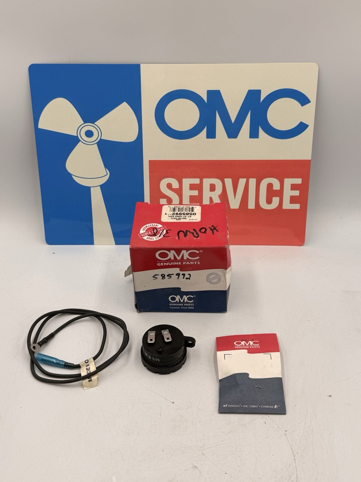 585992 Johnson/Evinrude/OMC 766444 New OEM Warning Horn kit 0585992 NEW 585992 Johnson/Evinrude/OMC 766444 New OEM Warning Horn kit 0585992 NEW
