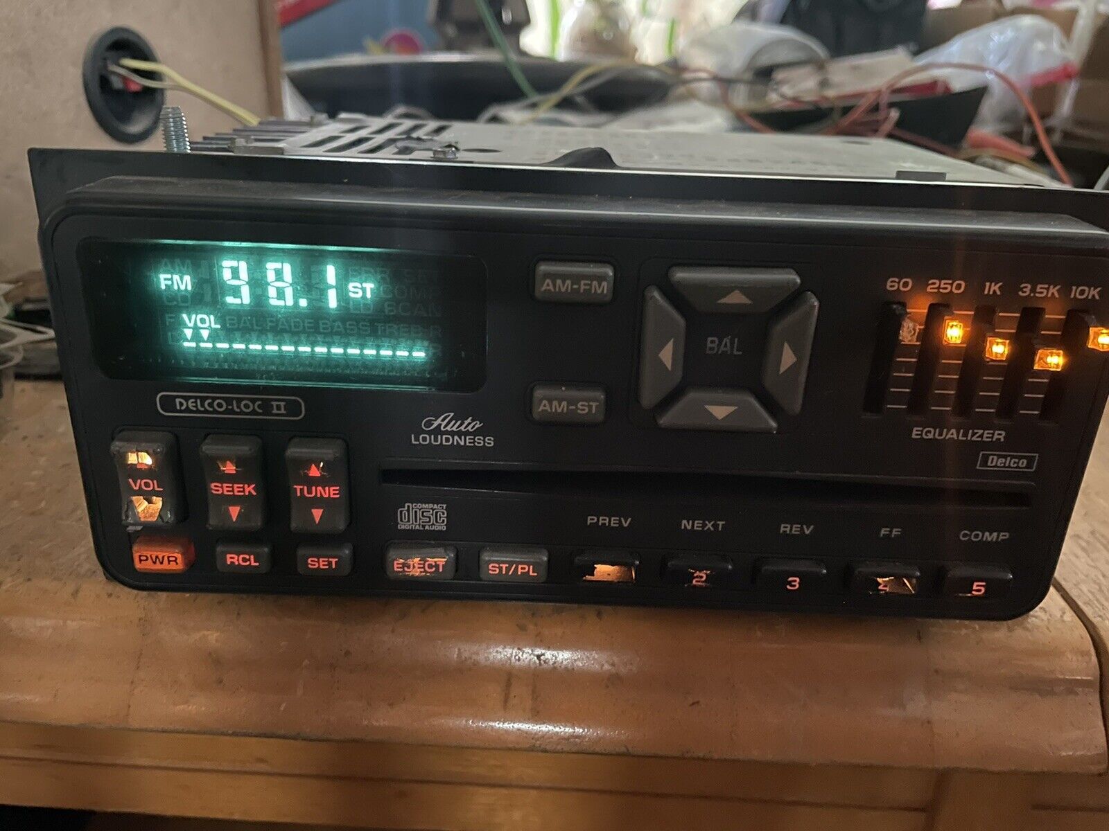 89-92 Firebird Trans Am U1A Delco 5 eq cd radio rare