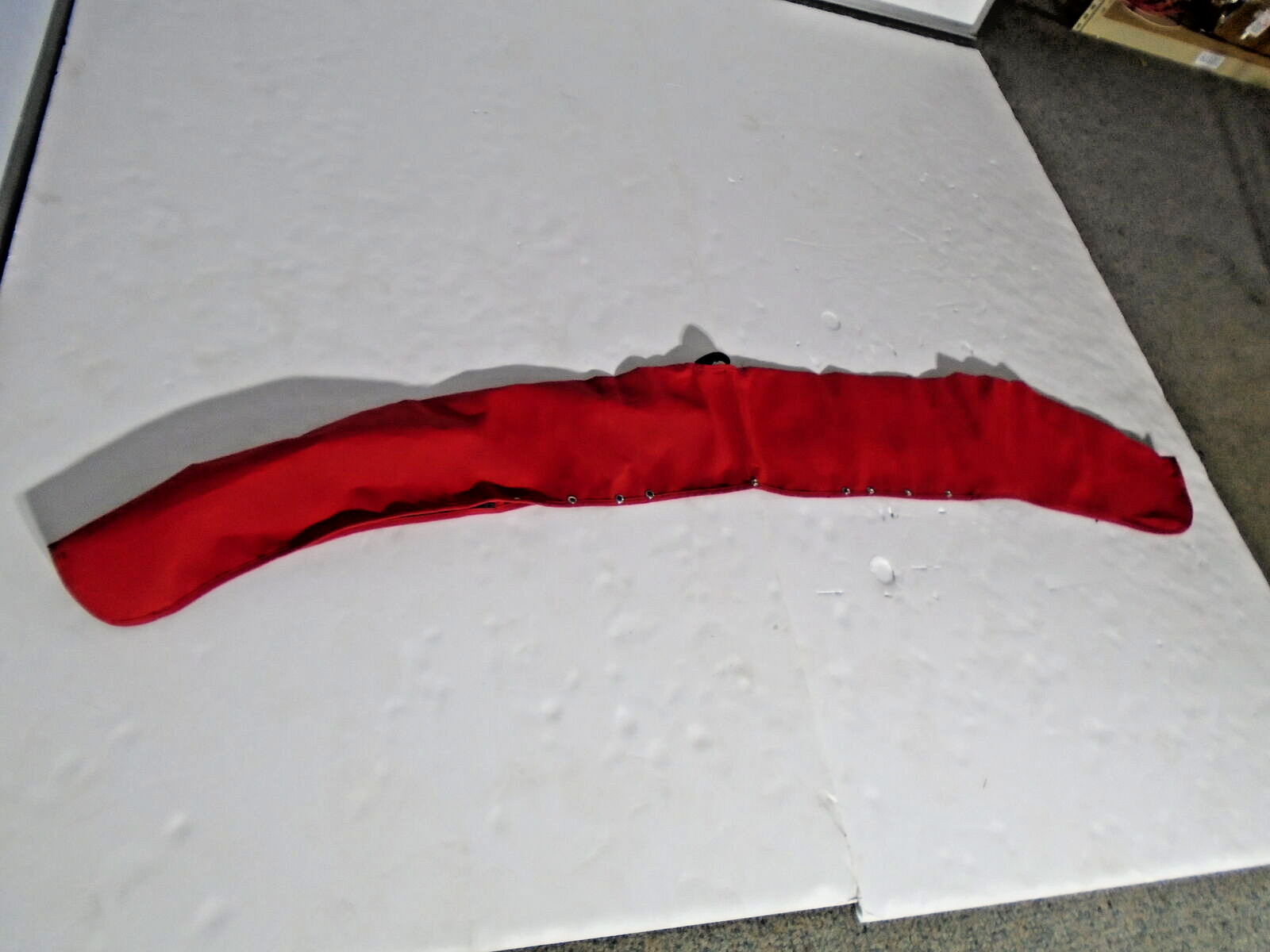 TRACKER TAHOE Q5I (09\'-10\') 43254 - 32 BIMINI BOOT RED 85\
