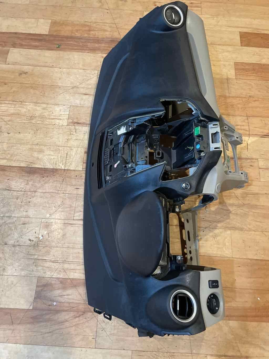 2014-2019 Ford Fiesta Dashboard Dash Panel Black Tan w 6.5in Screen D2BZ5404320