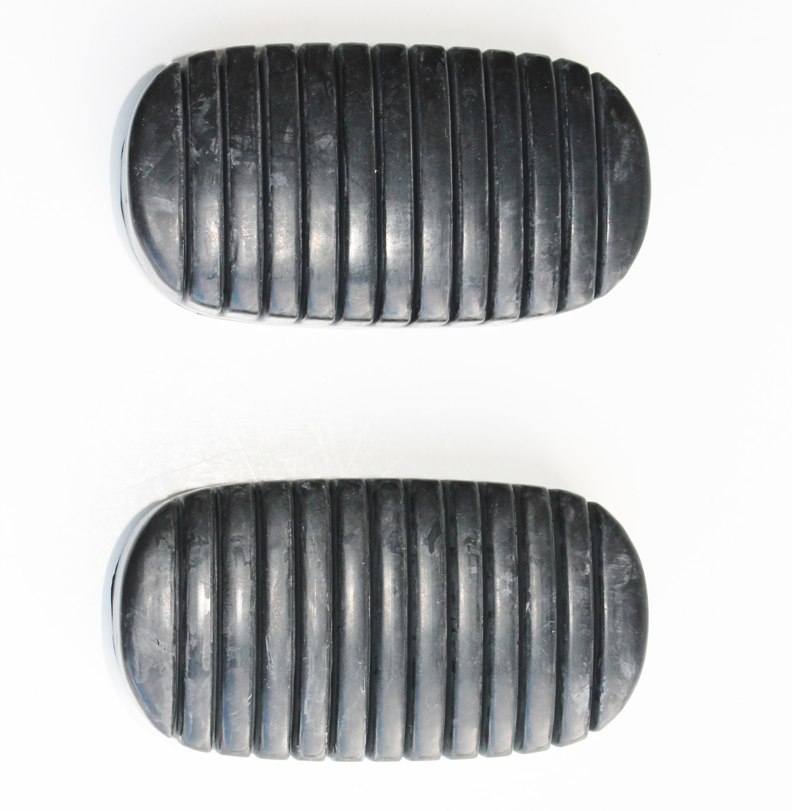 1938 to 1952 1955 to 1957 Chevy CAR Pedal Clutch & Brake Pad set 2pc
