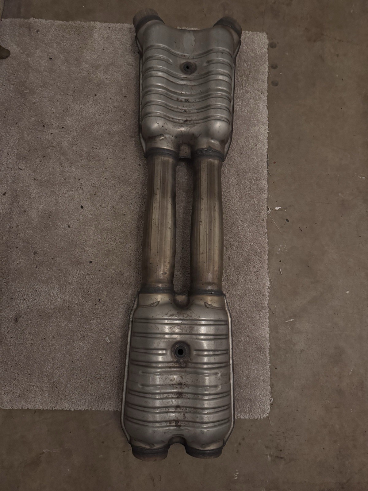 OEM Exhaust Resonator – BMW M550i 2021+ (N63TU3) – Excellent Condition