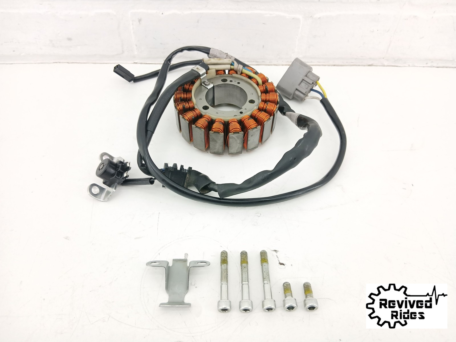 24-26 Yamaha MT-09 /SP R9 Oem Stator Generator Alternator BME-81410-02-00