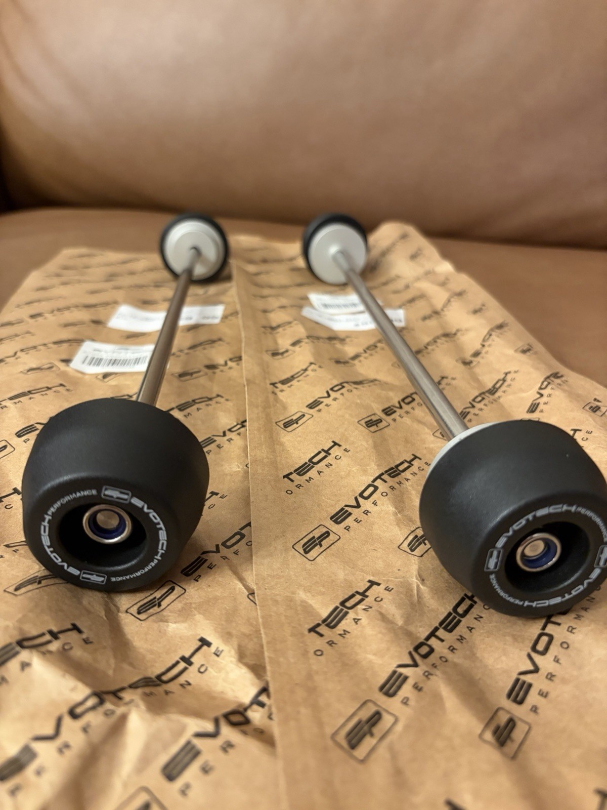 Evotech performance Ducati Panigale Axle Slider Set New