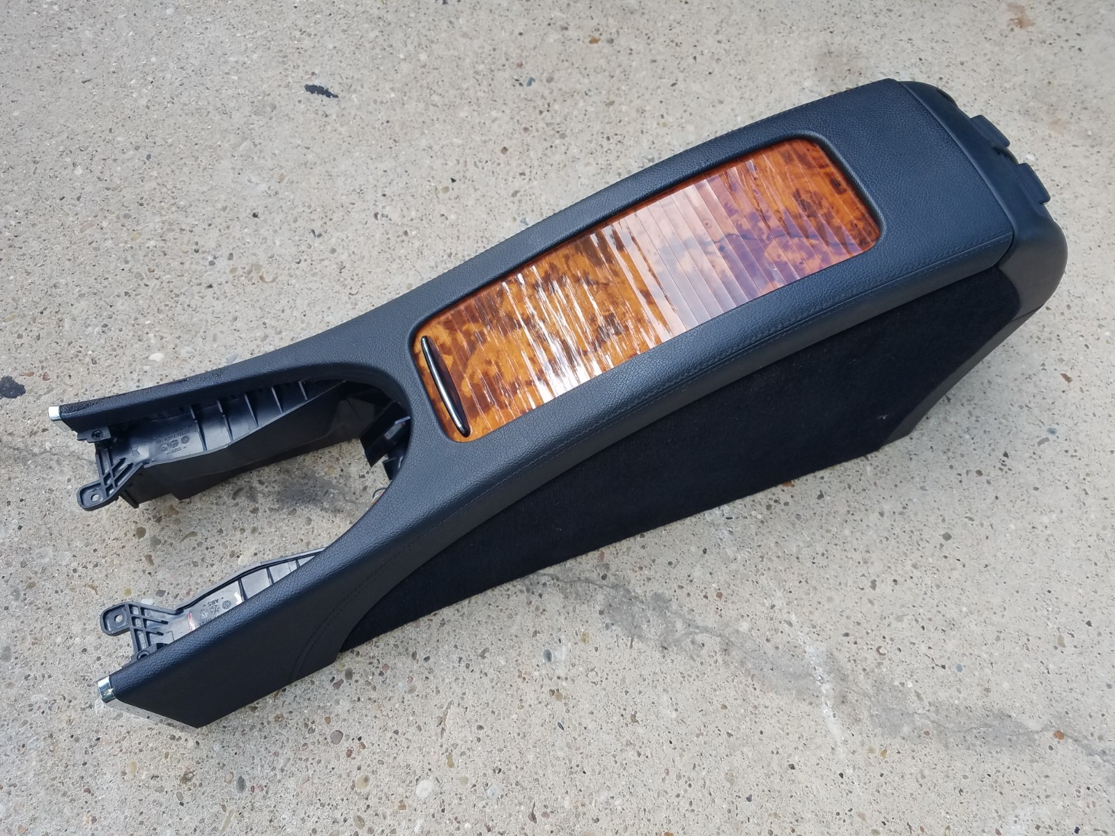 03-09 MERCEDES E500 E350 E320 E55 W211 CENTER CONSOLE STORAGE COMPARTMENT WOOD