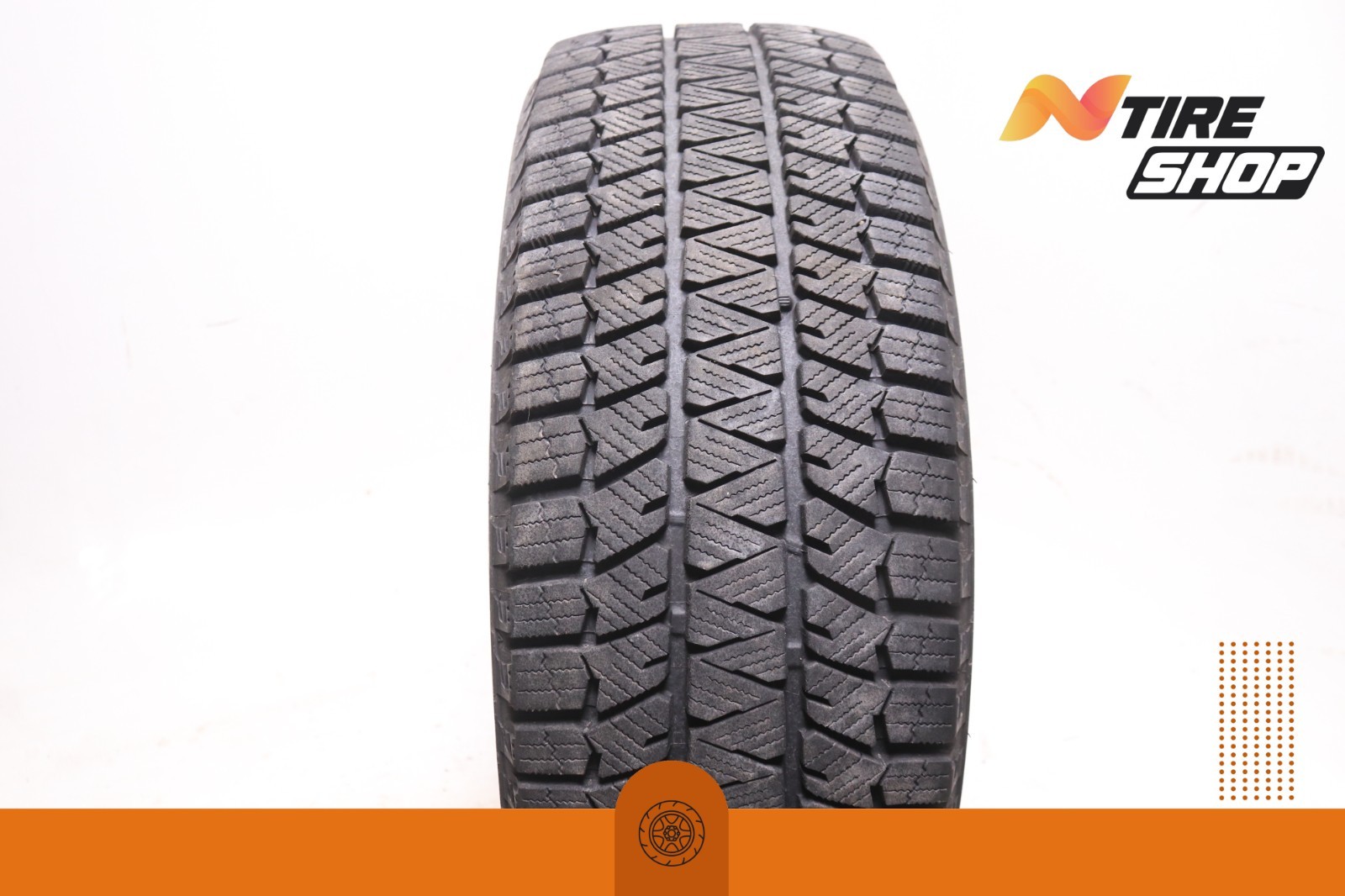 Set of 2 Used 235/65R16 Bridgestone Blizzak WS90 Studless - 103T - 10.5/32