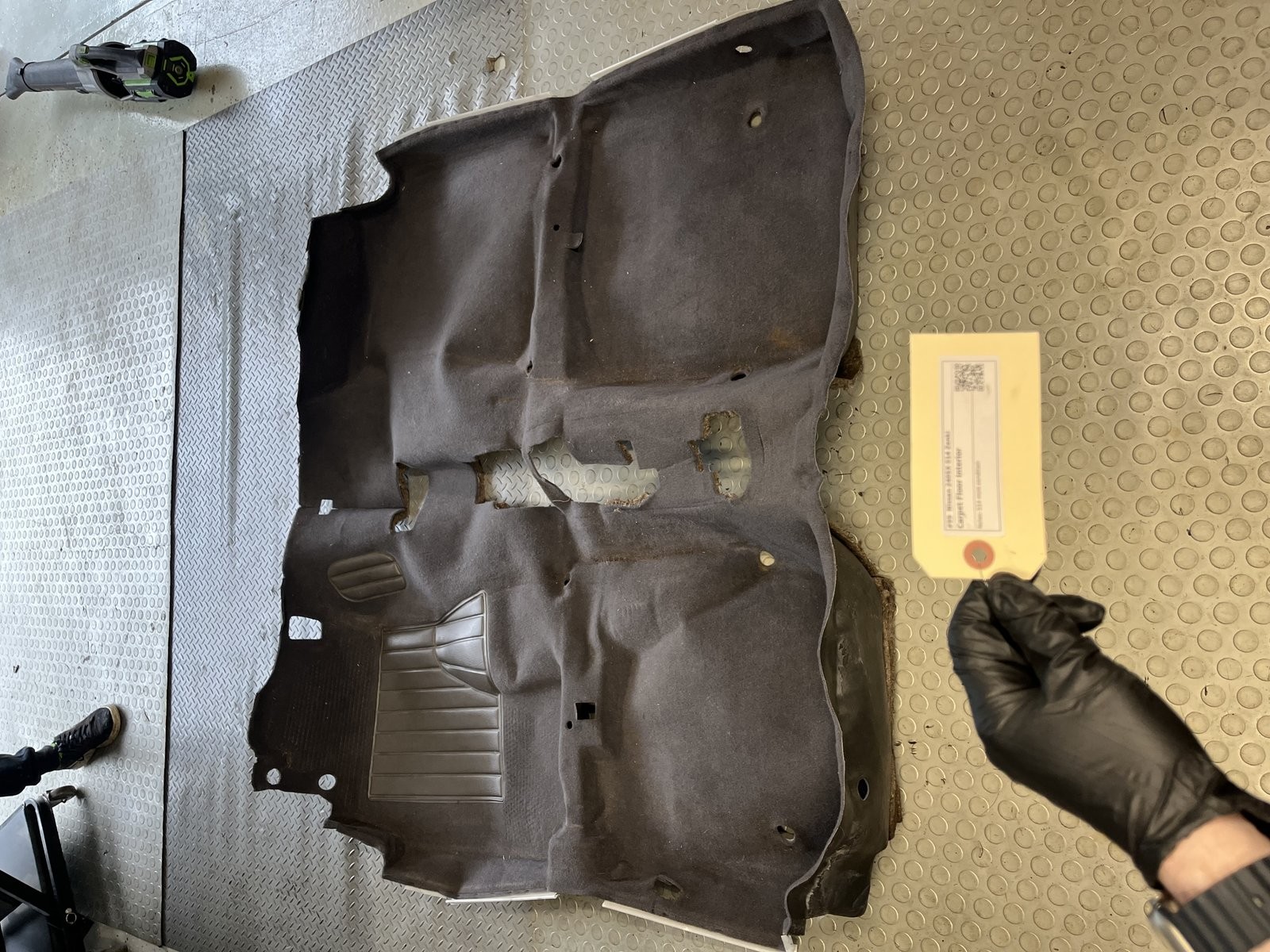 #99 OEM 95-98 Nissan 240SX S14 Zenki - Carpet Floor Interior s14 mint conditon #99 OEM 95-98 Nissan 240SX S14 Zenki - Carpet Floor Interior s14 mint conditon