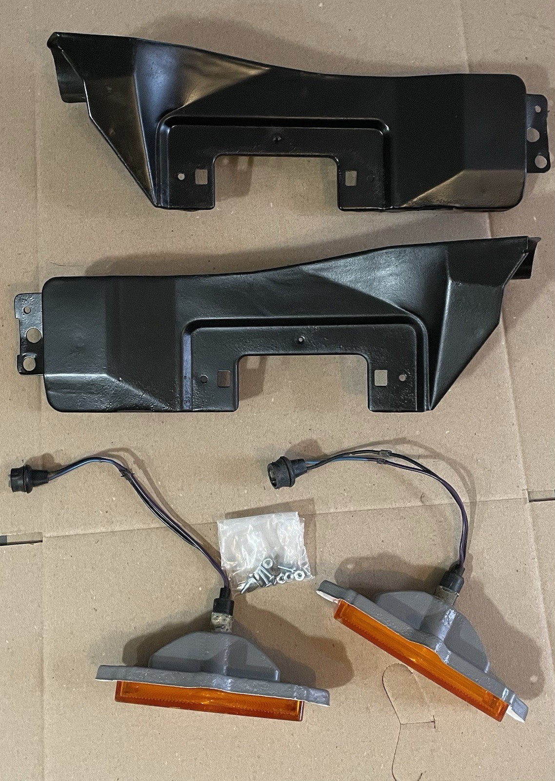 1965 Impala Parking Lights Turn Signals Blinkers And Mounting Brackets 65 SS396