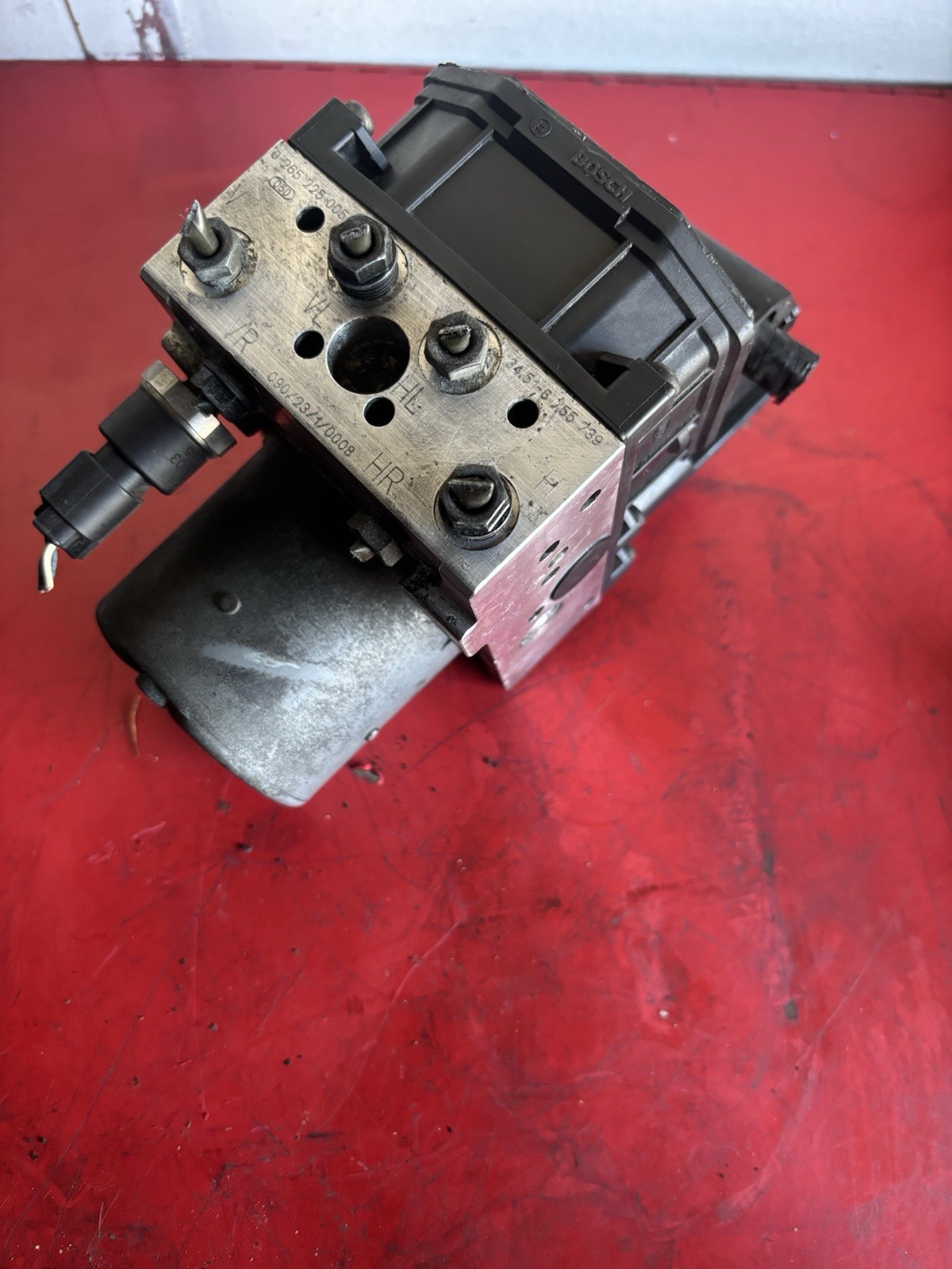 99-03 BMW E38 E39 740I 740IL 750IL 540i ABS SYSTEM DSC HYDRAULIC ANTI LOCK PUMP 99-03 BMW E38 E39 740I 740IL 750IL 540i ABS SYSTEM DSC HYDRAULIC ANTI LOCK PUMP