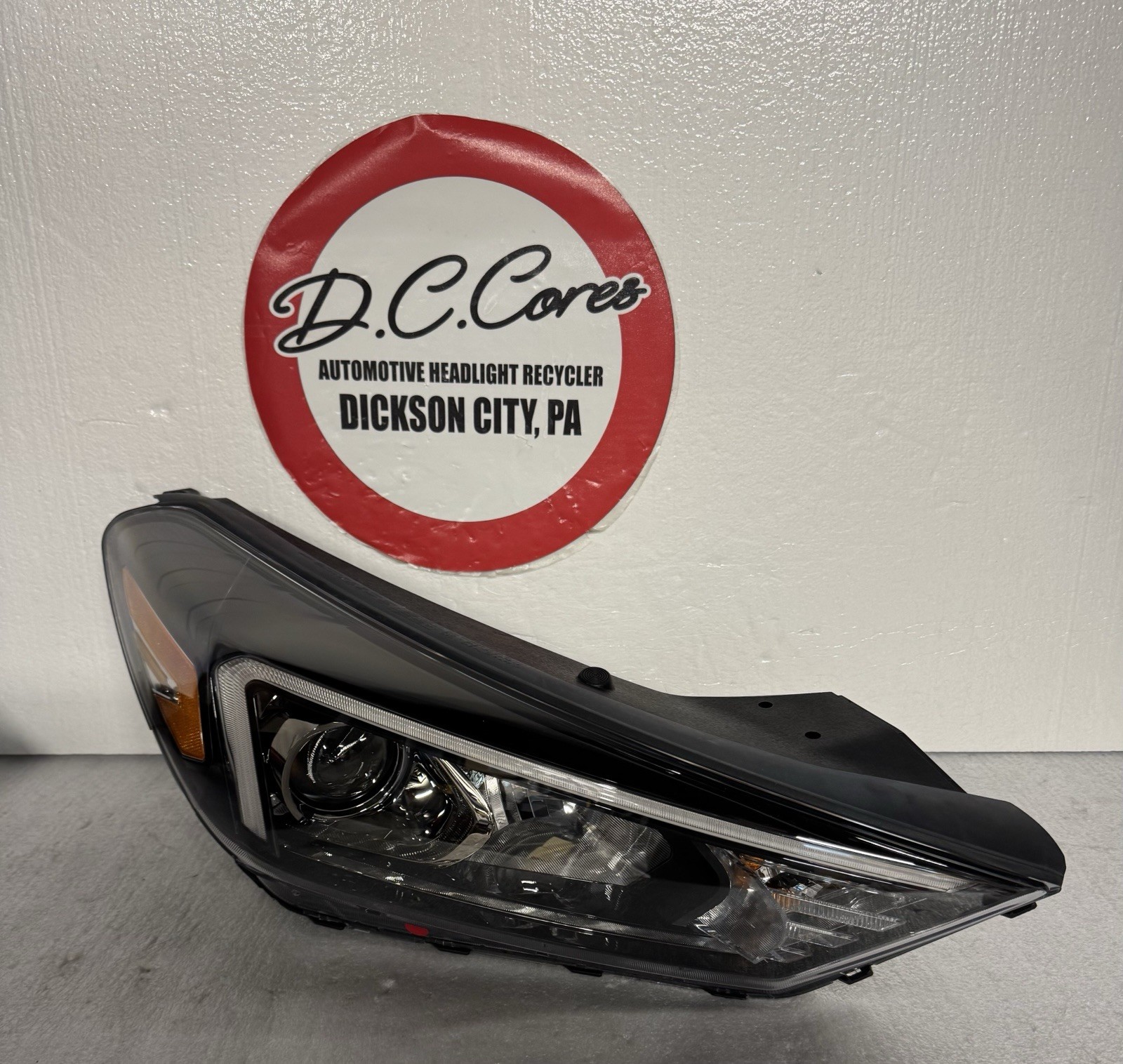 🌟NEW🌟NICE🌟OEM🌟2019-2021 Hyundai Tucson Right Side Halogen Headlight W/DRL