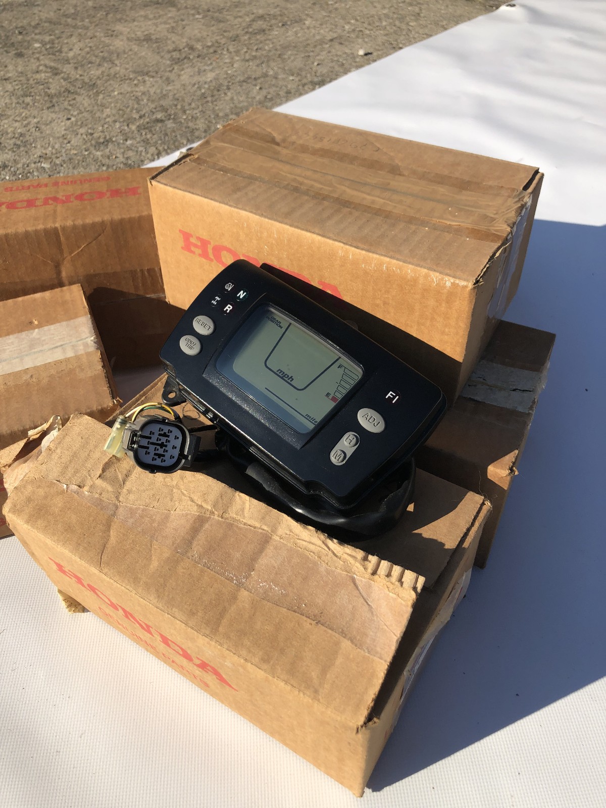 Honda TRX 680 Digital Meter – MPH – OEM – Fully Functional