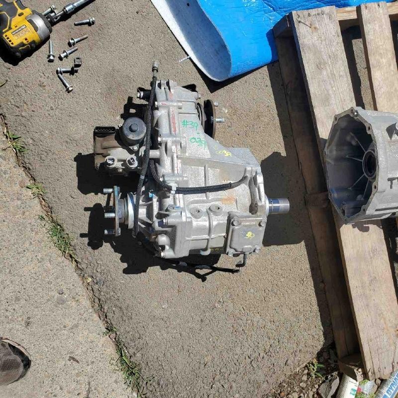 2005-2015 Toyota Tacoma Transfer Case Assembly OEM