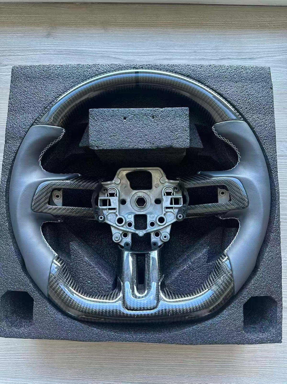 Carbon Fiber Steering Wheel for 2015-2017 Mustang