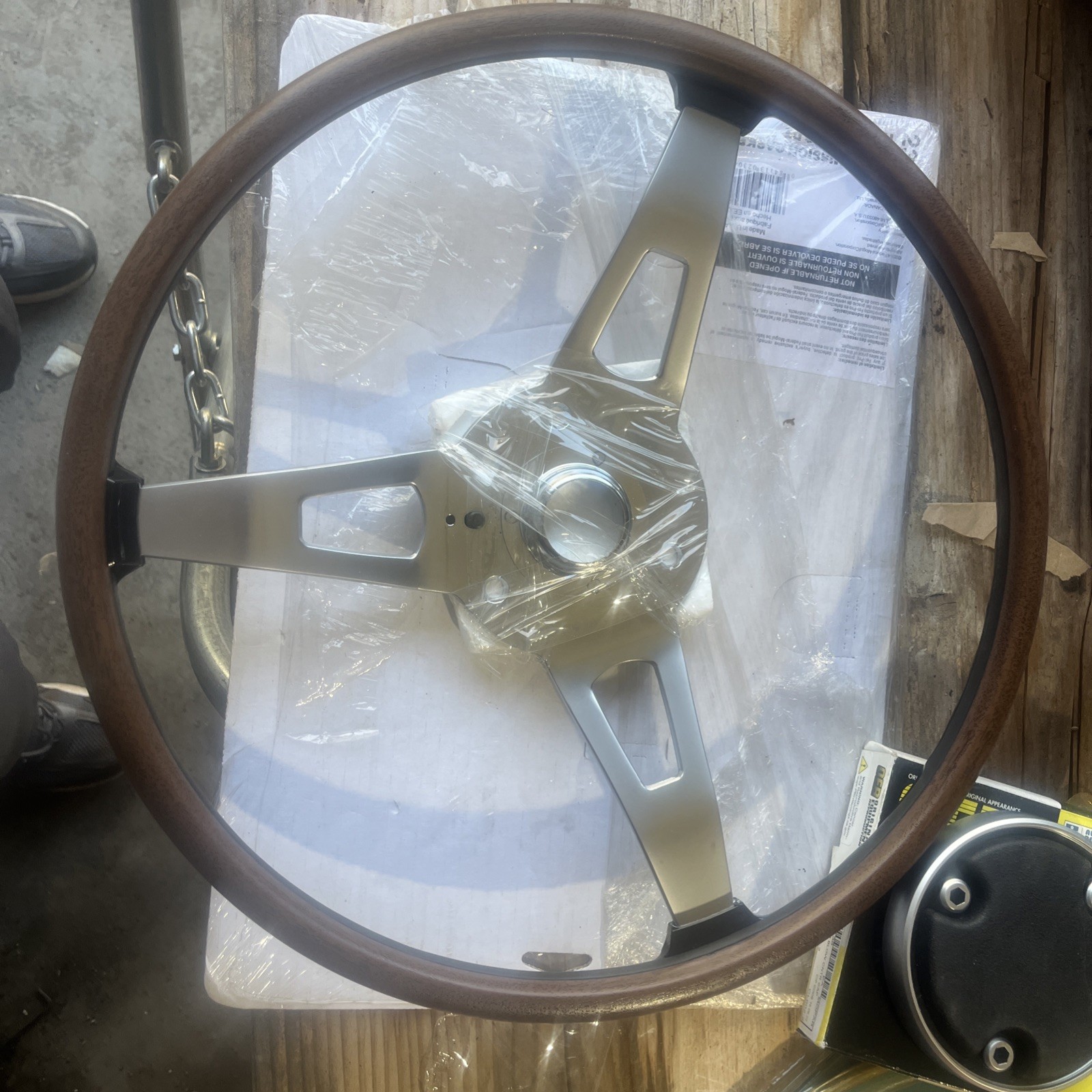 70 71 MOPAR E BODY S83 RIM BLOW STEERING WHEEL BARRACUDA CHALLENGER CUDA