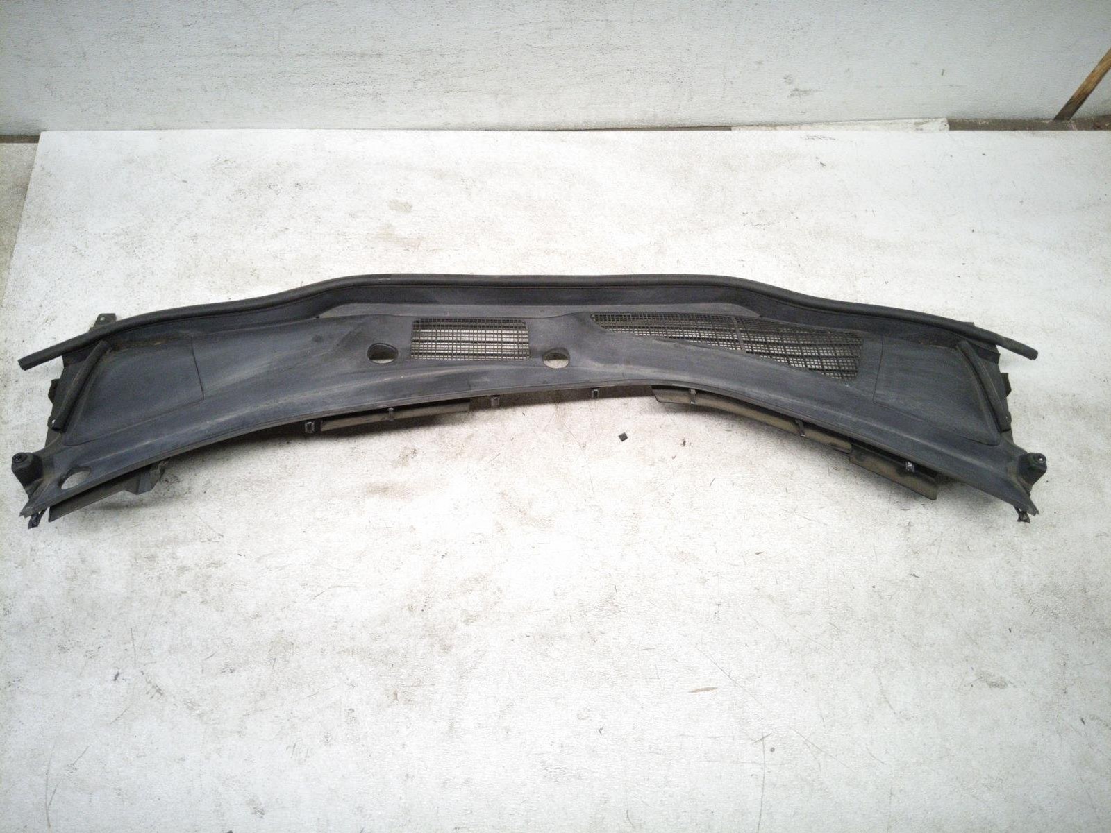 2010-2015 LEXUS RX350 Front Cowl Molding Windshield Cover 55708-0E031