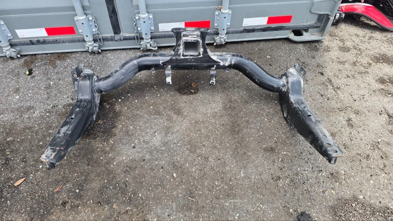 2020-2025 Chevrolet Silverado 2500 3500 HD OEM Rear Trailer Towing Hitch Bar 2020-2025 Chevrolet Silverado 2500 3500 HD OEM Rear Trailer Towing Hitch Bar