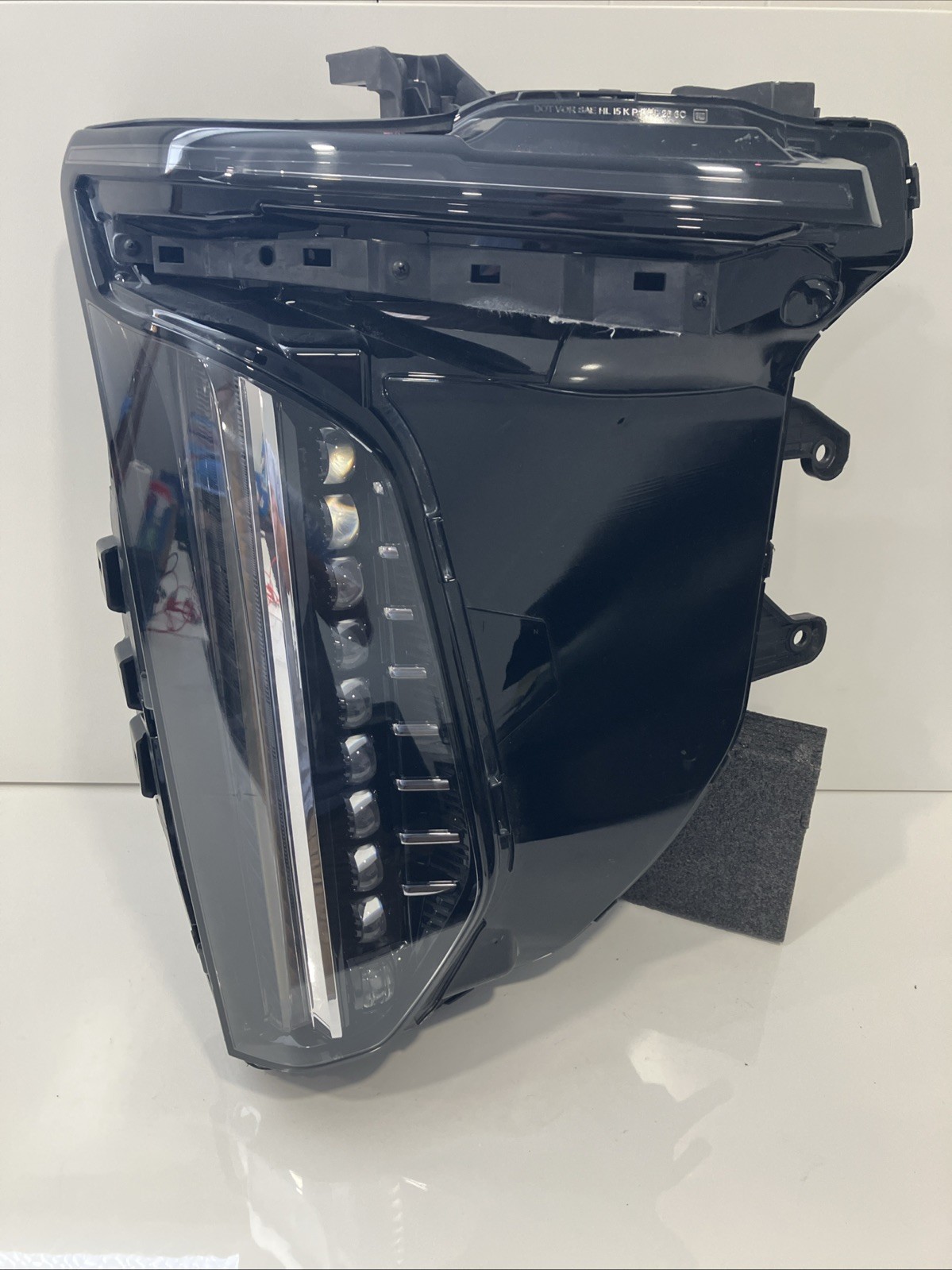 2025 2026 Cadillac Escalade ESV Passenger Right RH LED Headlight OEM 3130