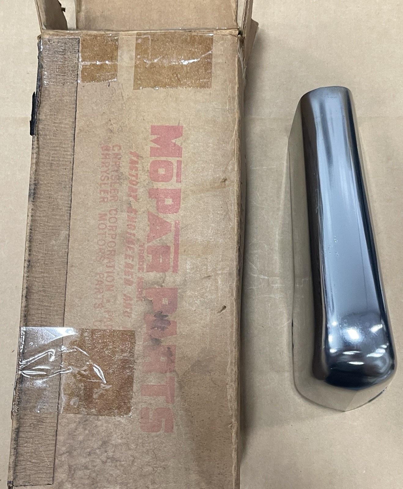 NOS 1951 & 1952 Dodge Coronet LH Chrome Grille Bar 1366655 NOS 1951 & 1952 Dodge Coronet LH Chrome Grille Bar 1366655